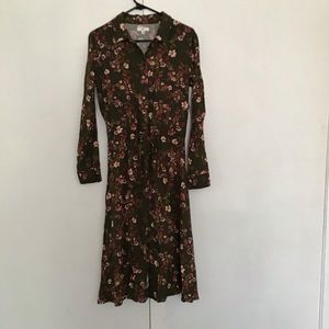 BP new  green with touch of pink Floral dress M